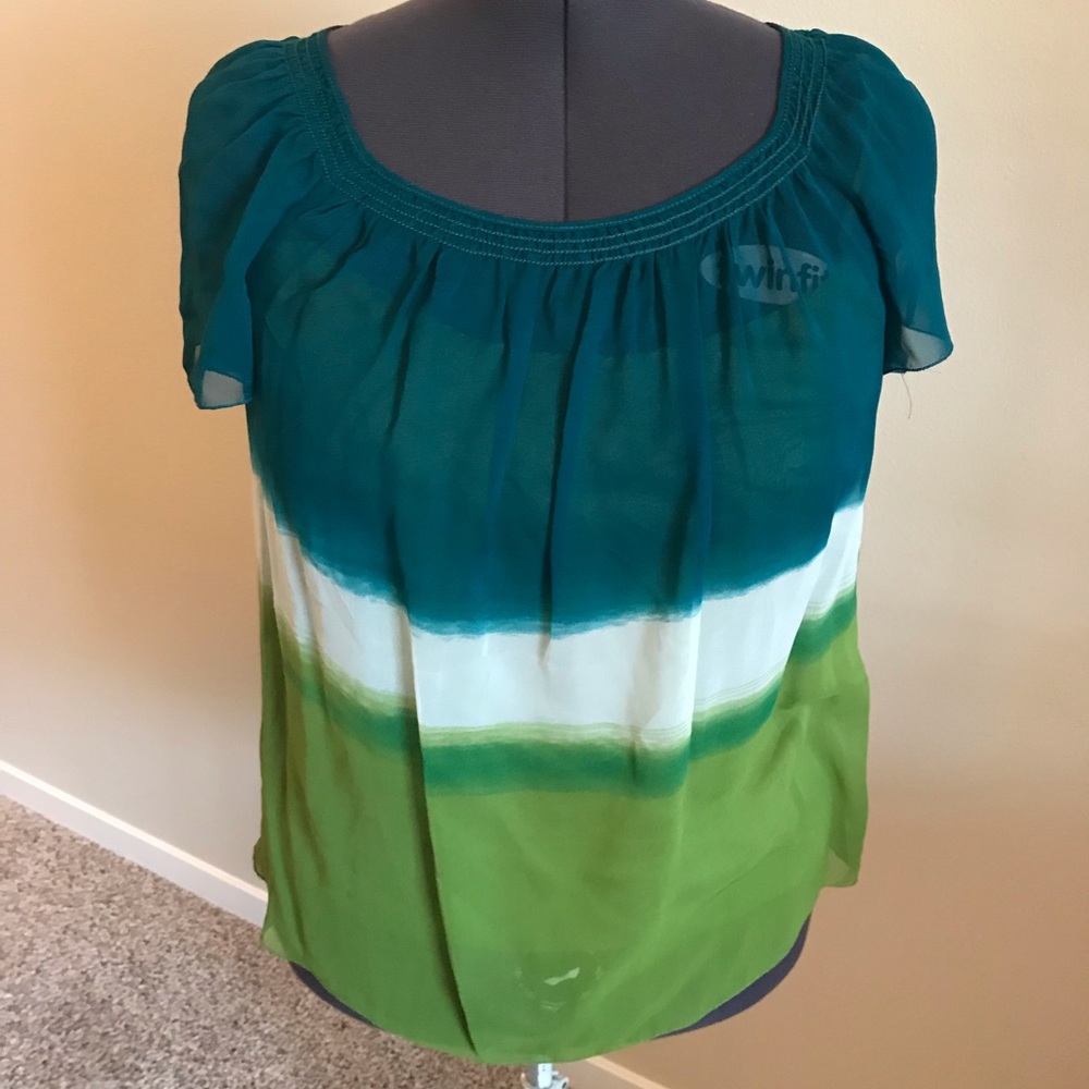 NWT Studio M 2X sheer top